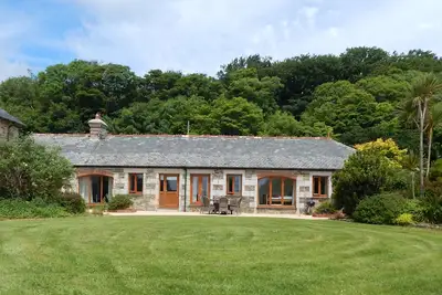 Image de Ancien relais de poste avec jardin clos - Hendra Barns, Mitchell Near Newquay