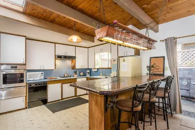 Image de Grande maison de famille confortable - dans les hauteurs de la baie de Morro - joliment décorée