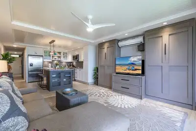 Image de Ocean Views-Building # 10-Superbe Marque Nouveau Remodel-Ac-Puits