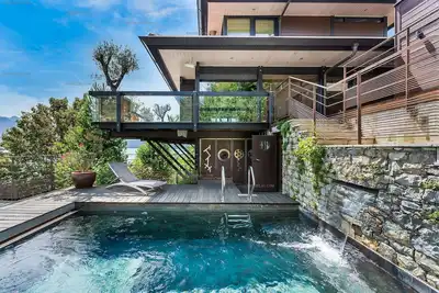 Image de Exceptionnelle Villa Hollywood au bord du Lac d'Annecy