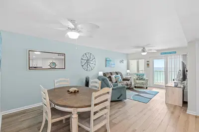 Image de Soyez inspiré et détendez-vous. Récemment rénové avec une vue spectaculaire sur le golfe (718)