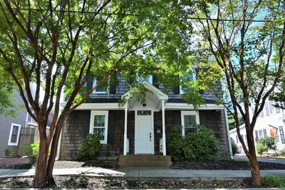 Image de Magnifique maison dans Lewes historique avec tant de mises à niveau récentes!