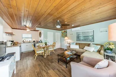Image de Bay Breeze Cottages sur la magnifique île d'Anna Maria