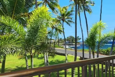 Image de Belle vue sur l'océan, à quelques pas de la plongée avec tuba et des restaurants en bord de mer