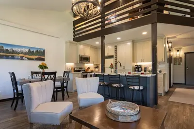 Image de 2. 5bd / 2ba Dogwood 2721: 2. 5 Condominiums Br / 2 Ba à Wilson, 7 Couchages