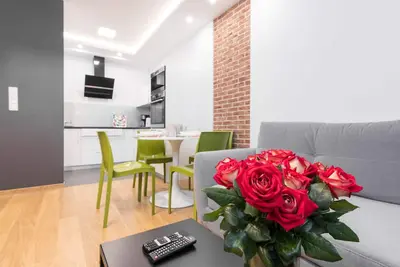 Image de Appartements confortables et climatisés dans la vieille ville - CityHeaven Apartments