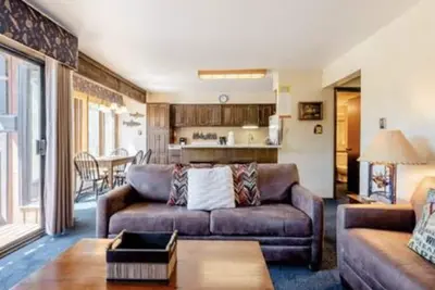 Image de Disponibilité estivale, prix réduit! Confortable, confortable et pratique!