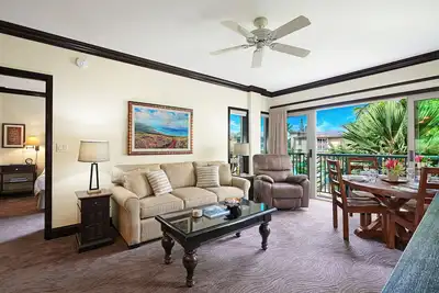 Image de F302 - Vue Prime Pool ** Ac ** Piscine et restaurant du complexe