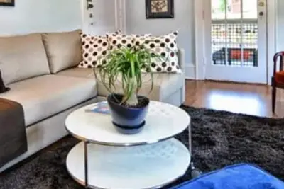 Image de 536 Hawthorne #3:1br in Elizabeth, great location