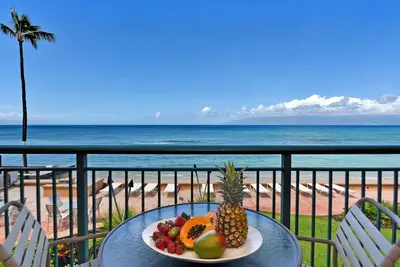 Image de Makani Sands # 202 1brm Beachfront condo avec balcon sur l'océan
