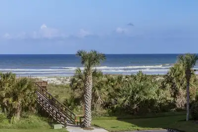 Image de Récemment rénov�� - Great Ocean View Condo - Excellent Location! ! !