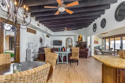 Image de Maison Incroyable TRÈS Spacieuse À Las Conchas, Pura Vida Est En Attente!