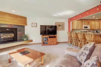 Image de Belle vue sur la montagne vous attendent à cette unité centrale Mise à jour Situé!