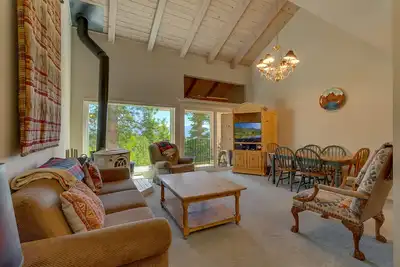Image de Sierra Bella: 3 Br, 2 Ba Townhouse Ă Carnelian Bay, pour 8 personnes
