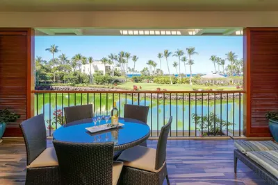 Image de Vue sur l'océan | Distance de marche de la plage | Commence à 350 $ / nuit