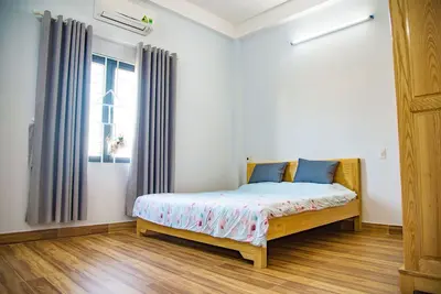 Image de Maison de 3 chambres près de la plage et du golf