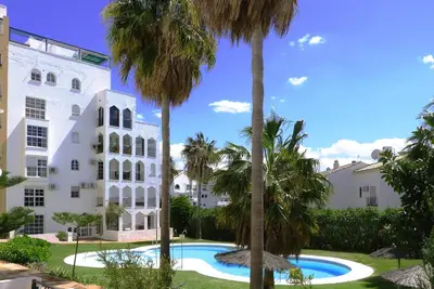 Image de Appartement de vacances parfait dans le magnifique Estepona