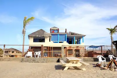 Image de Casa Roca de Cerritos Beach Palace, tranquille et belle, privée sur la plage de sable