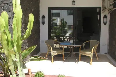 Image de \"Un véritable havre de paix\" Appart spacieux, petit complexe, 300m de la plage