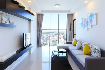 Image de Penthouse 3br ★ vue folle, piscine sur le toit gratuit, salle de gym