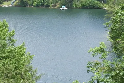 Image de Haut de gamme 2br Home (niveau principal) sur le lac Glenville dans Trillium Club