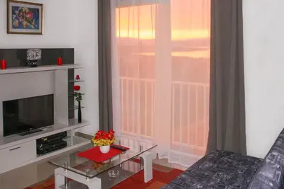 Image de Appartement pour 2 personnes avec vue sur la mer, Wifi, climatisation, parking, barbecue