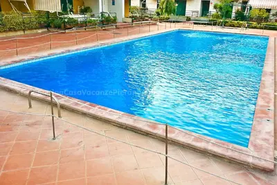 Image de Starfish maison de bord de mer pittoresque dans résidence avec piscine et vue sur l'Etna