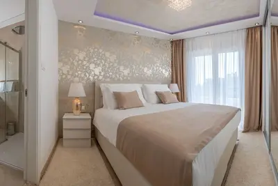 Image de Nouveau! Appartement de luxe central Moonlight avec garage privé et ascenseur