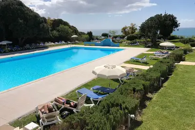 Image de Villa de charme 4 chambres Accès privé à la mer - Terrasse - Jardin et 3 piscines