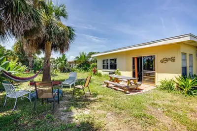 Image de Nouveau! Spacious 2br Ormond Beach House avec joli jardin