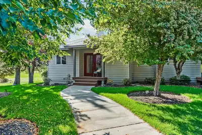 Image de Townhome w w / mtn vues, bain à remous privé, piscine partagée, golf sur place