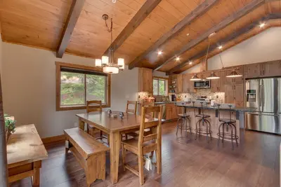 Image de Skyland Jewel - Nouvellement construit - 3br avec Dollar Hoa Piscine, plage et tennis!