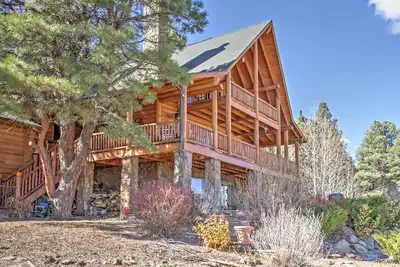 Image de Flagstaff Cabin w / Decks, Alpine Views & Table de billard