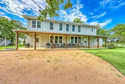 Image de Ferme historique mais complètement rénovée et accueillant les chiens - à proximité des vignobles!