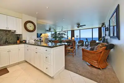 Image de Vues incroyables au bord de l'océan Mahana Direct sur la plage de Kaanapali