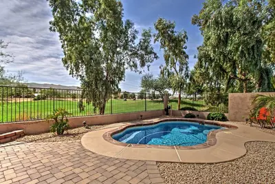 Image de Zen 3br Phoenix House sur le terrain de golf avec piscine privée