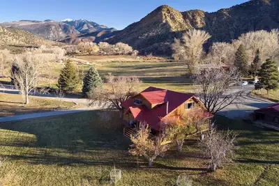 Image de Pack Creek ~ Orchard House: 3 Br / 2 Ba cabine à Moab, pour 8 personnes