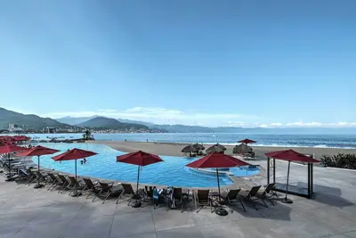 Image de Haut de gamme condo avec balcon sur la plage à Puerto Vallarta