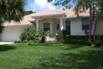 Image de 1 bloc de la plage sur Siesta Key Location de maison de vacances avec piscine