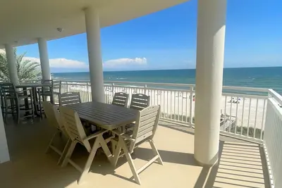 Image de La Playa 303 - Vues sur la plage avec terrasse panoramique!