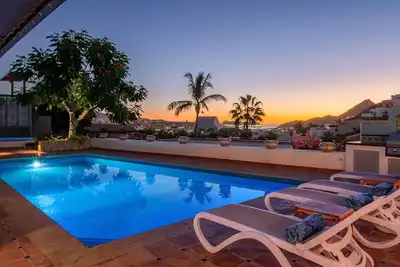 Image de Villa Carolina - aller en ville! Belle villa avec vue sur la baie de Cabo San Lucas