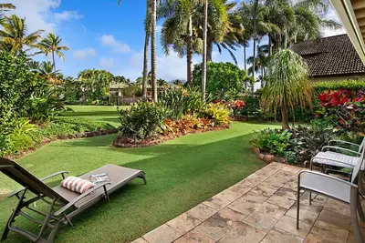 Image de 2 Br / 2 maison de Ba à Poipu avec Central A / C!