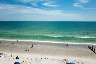 Image de Fantastique Beachfront Resort. Très spacieux et confortable!