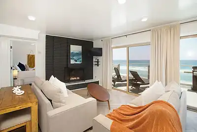 Image de Oceanfront 3 Br à Oceanside, designer décoré et équipé A / C