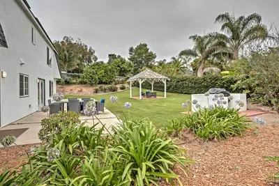 Image de Immaculate Oceanside House w / Gazebo - Près de la plage!