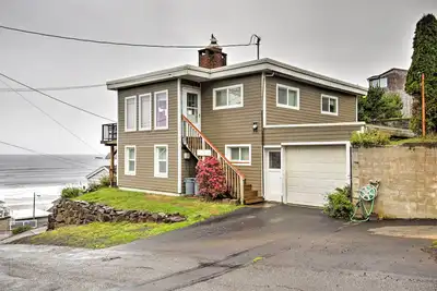 Image de Splendide Oceanside Home w / Ocean View by Beach!