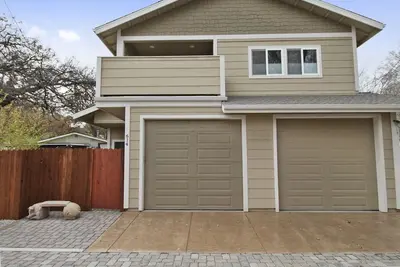 Image de Olive Alley - Pleasant Paso Robles Home Away From Home