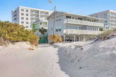 Image de Clearwater Beach Cottage w / Pool près de sable sucré!