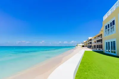 Regal Beach Club # 421
