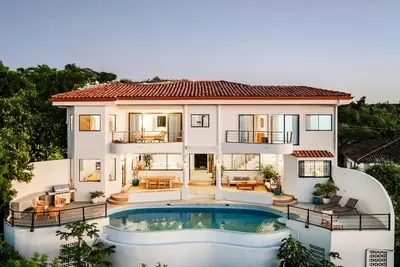 Image de Maison à couper le souffle avec vue sur l'océan à Tamarindo